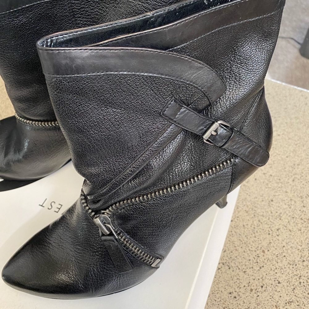 Nine West Flip For It black boots